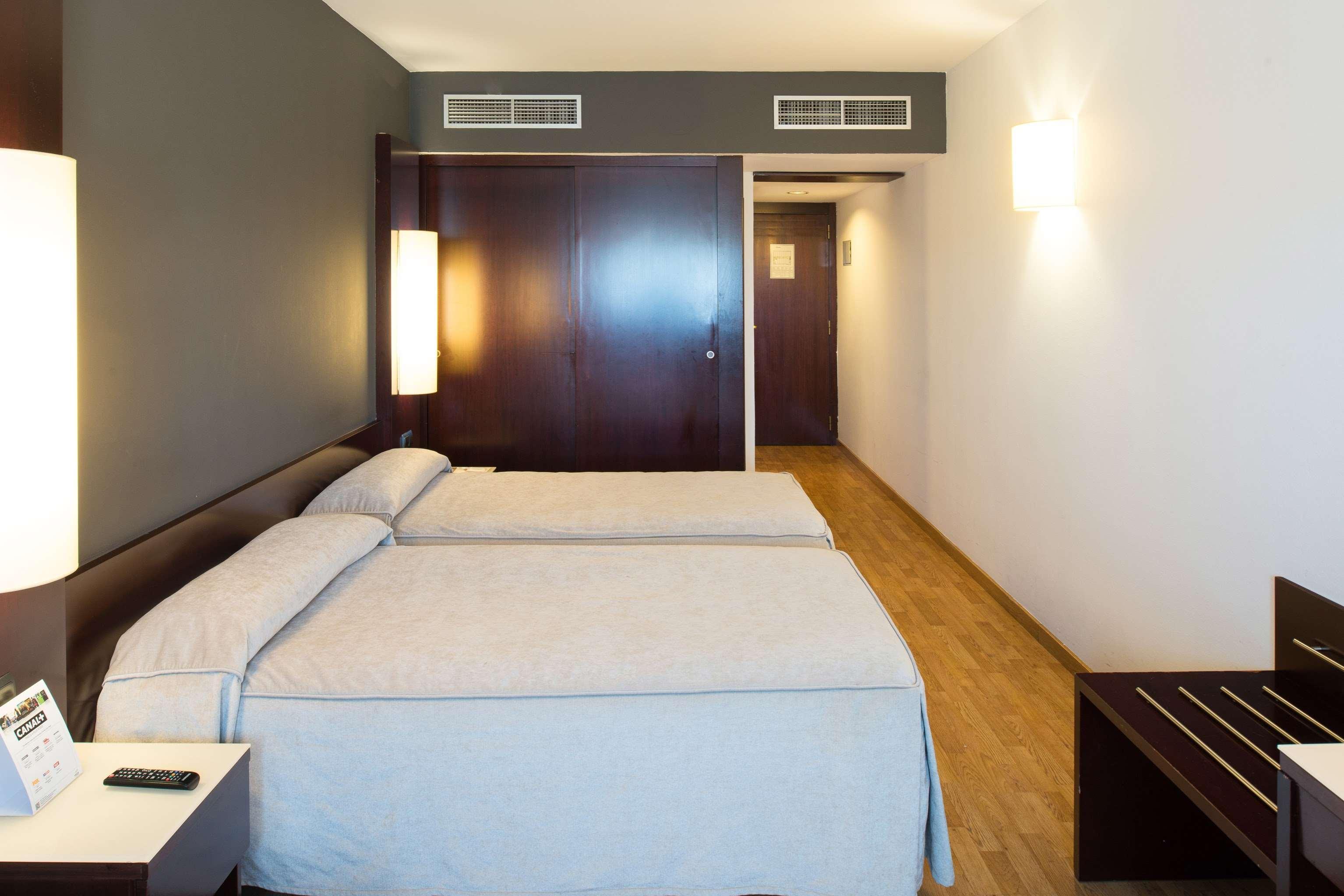 Catalonia Hotel 4*